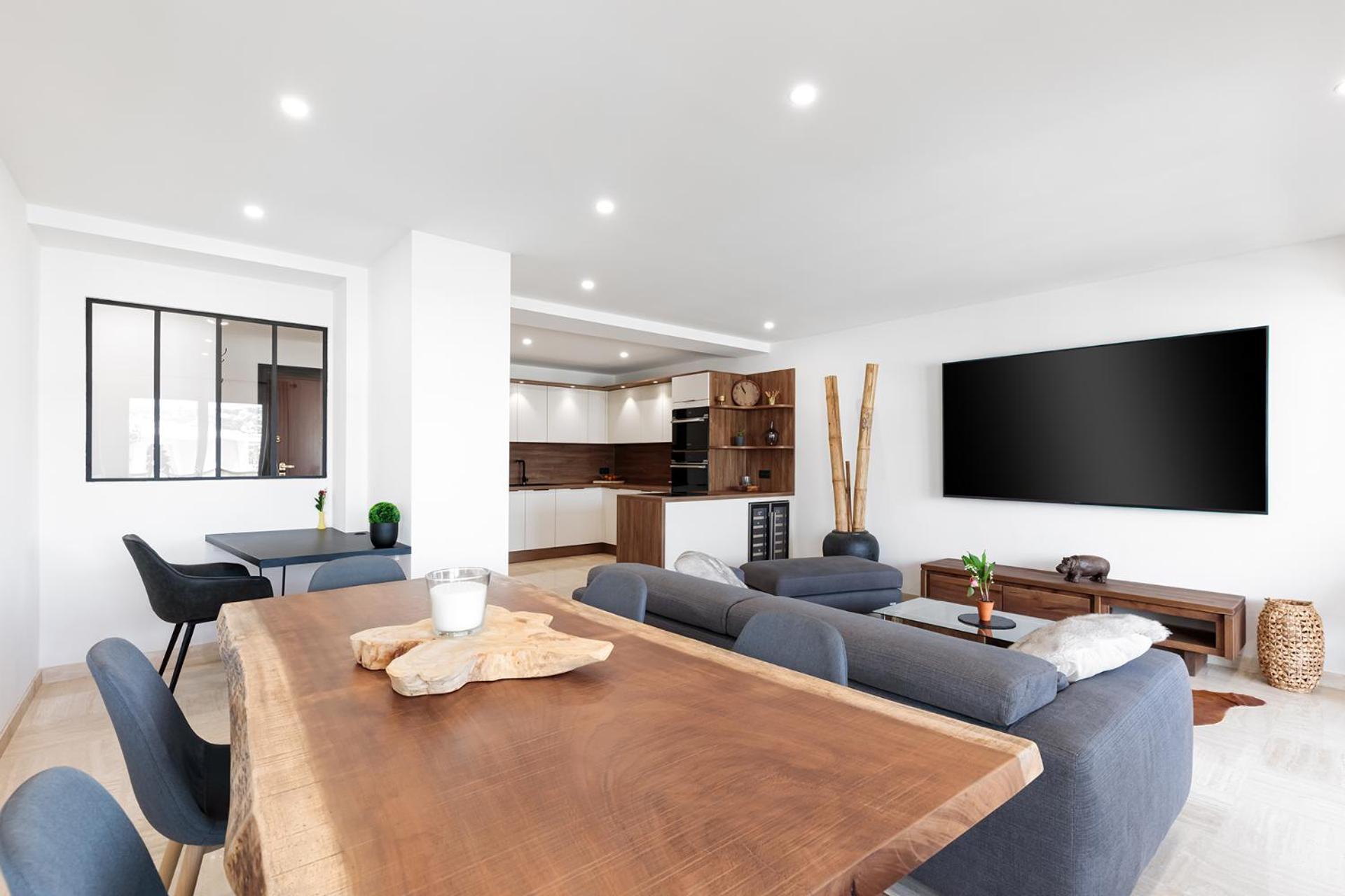 Spacieux Appartement De 114 M2 A 5 Min Des Plages - Proximite Tous Commerces Et Transports Antibes Luaran gambar