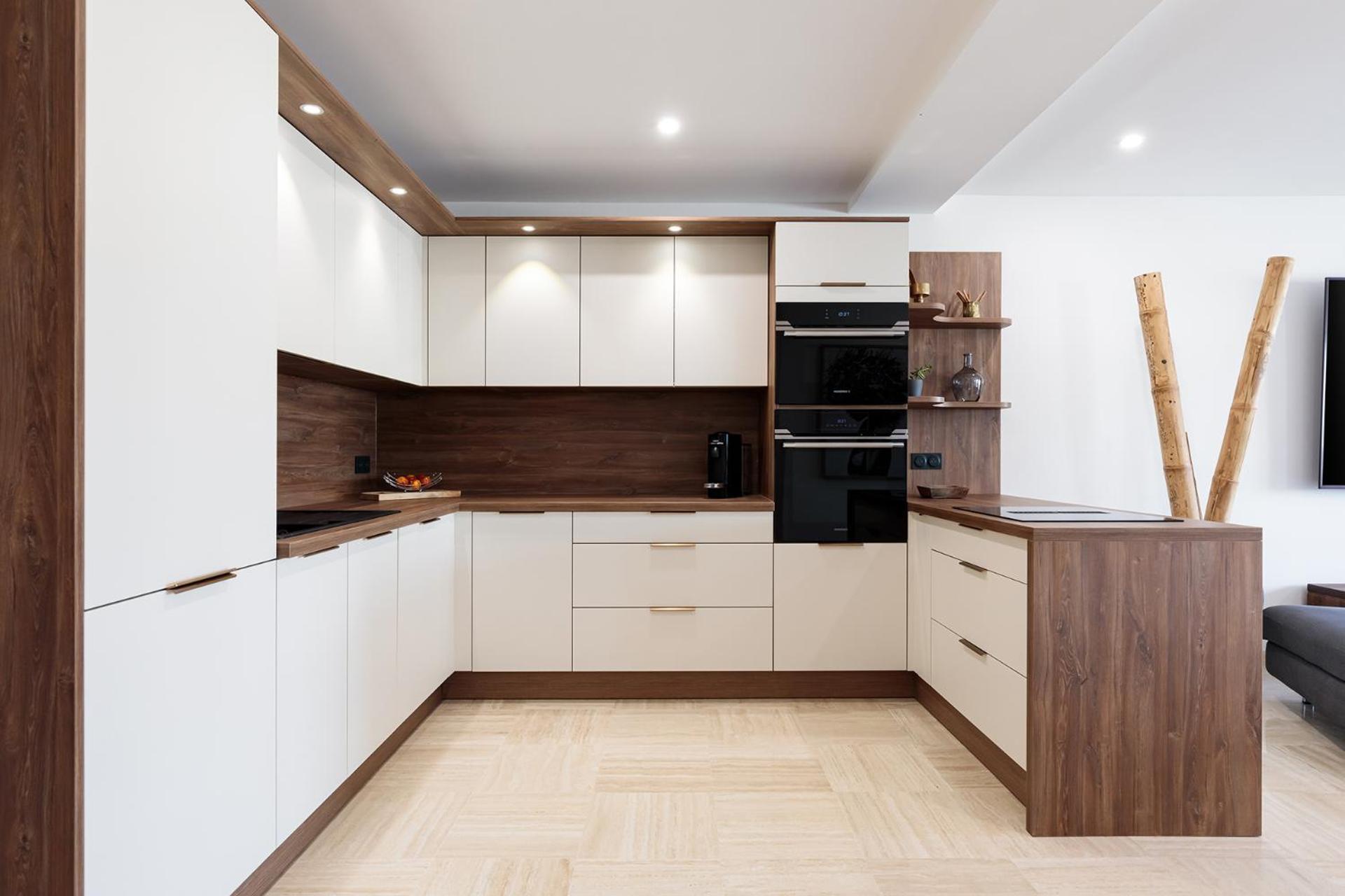 Spacieux Appartement De 114 M2 A 5 Min Des Plages - Proximite Tous Commerces Et Transports Antibes Luaran gambar